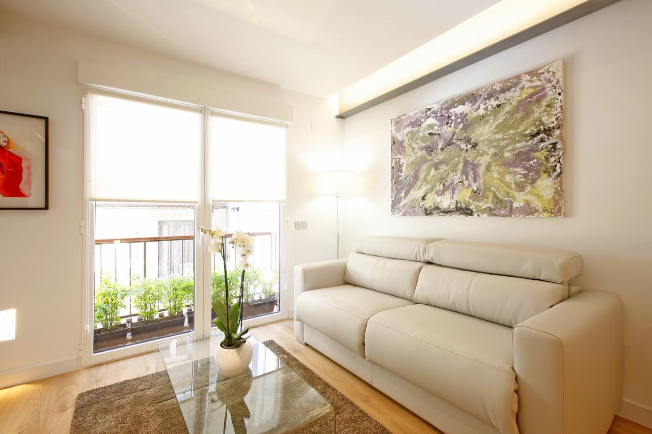 Gran Via Suites Madrid Esterno foto
