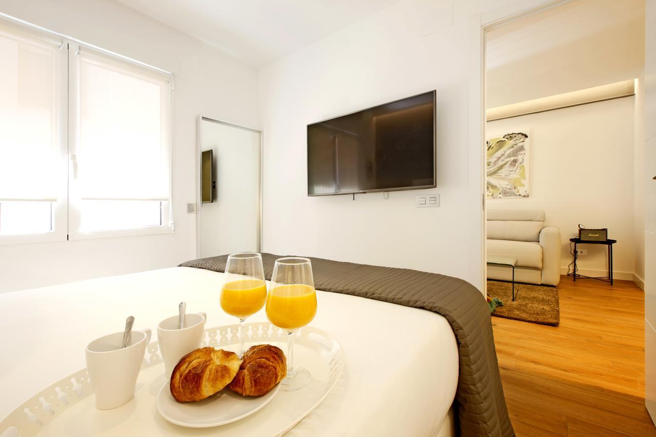Gran Via Suites Madrid Esterno foto